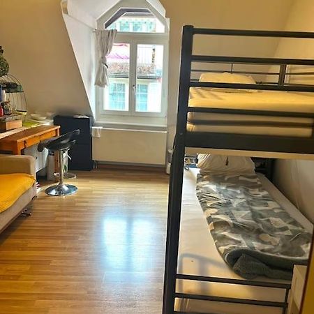 Apartment Near Central Station Цюрих Экстерьер фото